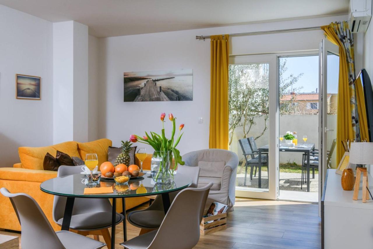 Villa Dora Pula Exteriér fotografie
