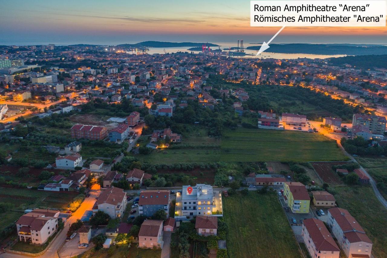 Villa Dora Pula Exteriér fotografie
