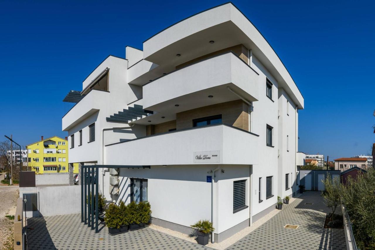 Villa Dora Pula Exteriér fotografie